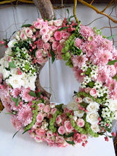 Carica l'immagine nel visualizzatore di Gallery, Ghirlanda funebre da appoggio