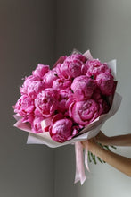 Load image into Gallery viewer, bouquet peonie
