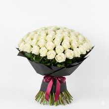 Carica l'immagine nel visualizzatore di Gallery, Mazzo di rose bianche Colombiane giganti

