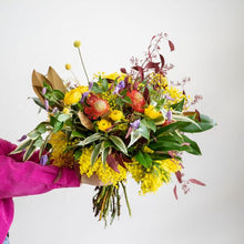 Lade das Bild in den Galerie-Viewer, Mazzo misto con Mimosa
